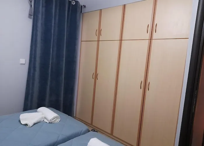 Apartment Sakis En Lydia Kamena Vourla